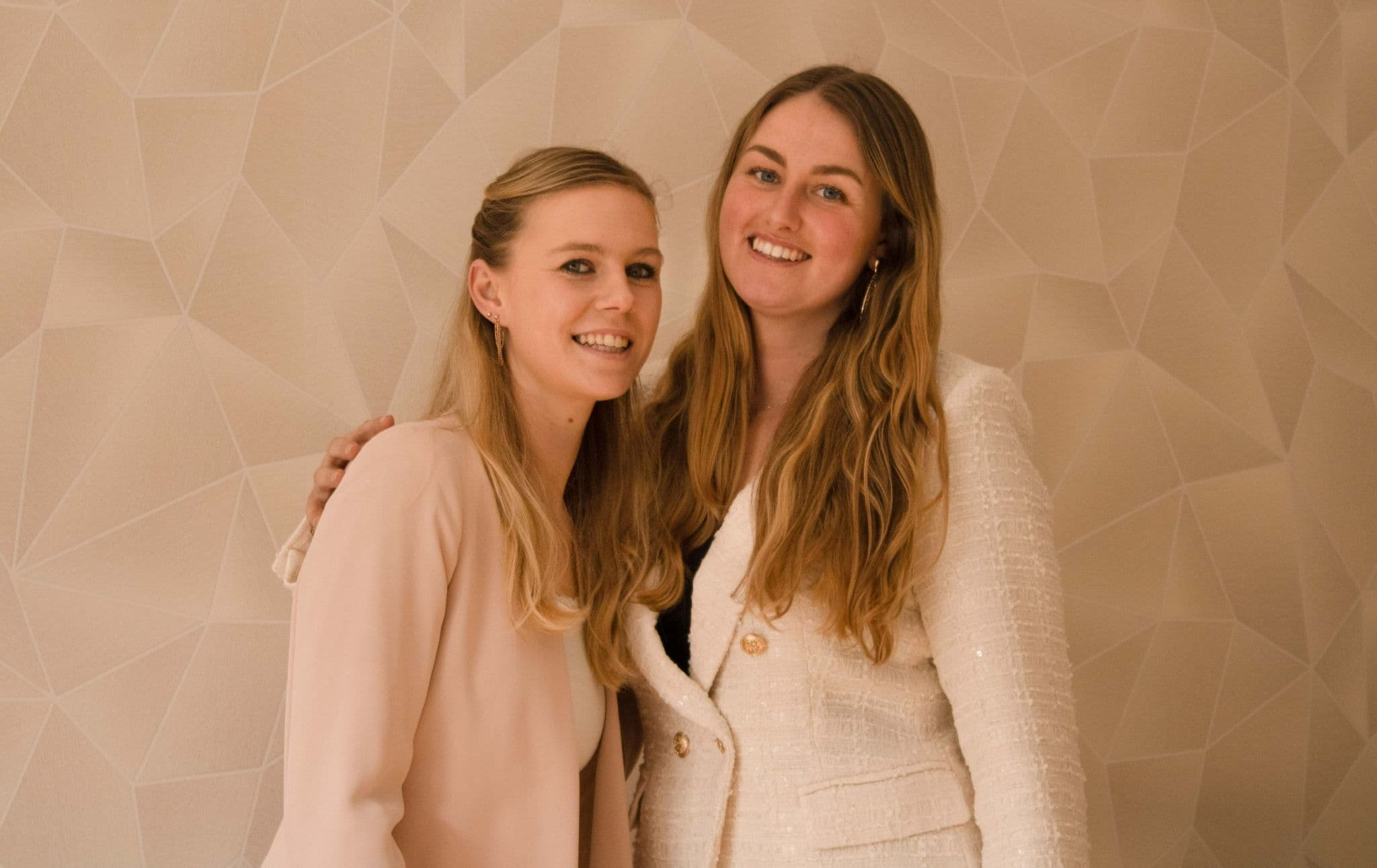 Kelly en Celena - Het perfecte duo achter First Born Society